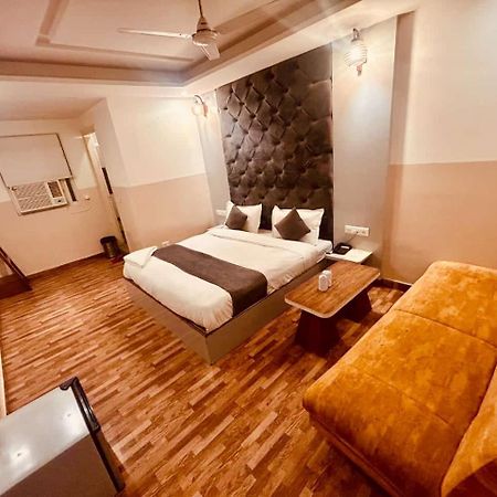 Hotel Airport City 新德里 外观 照片