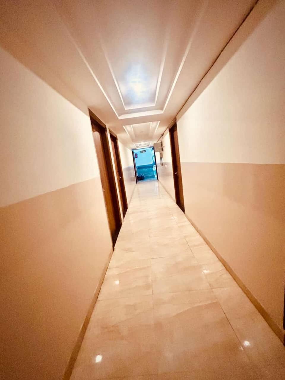 Hotel Airport City 新德里 外观 照片