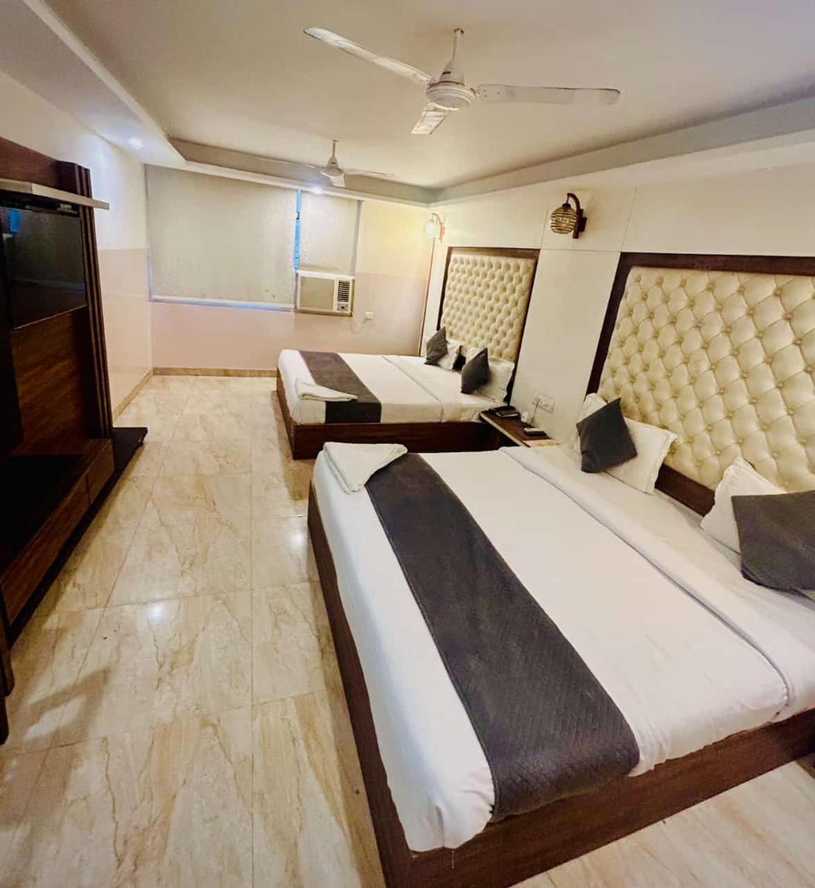 Hotel Airport City 新德里 外观 照片