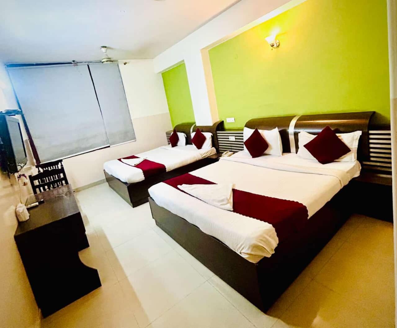 Hotel Airport City 新德里 外观 照片