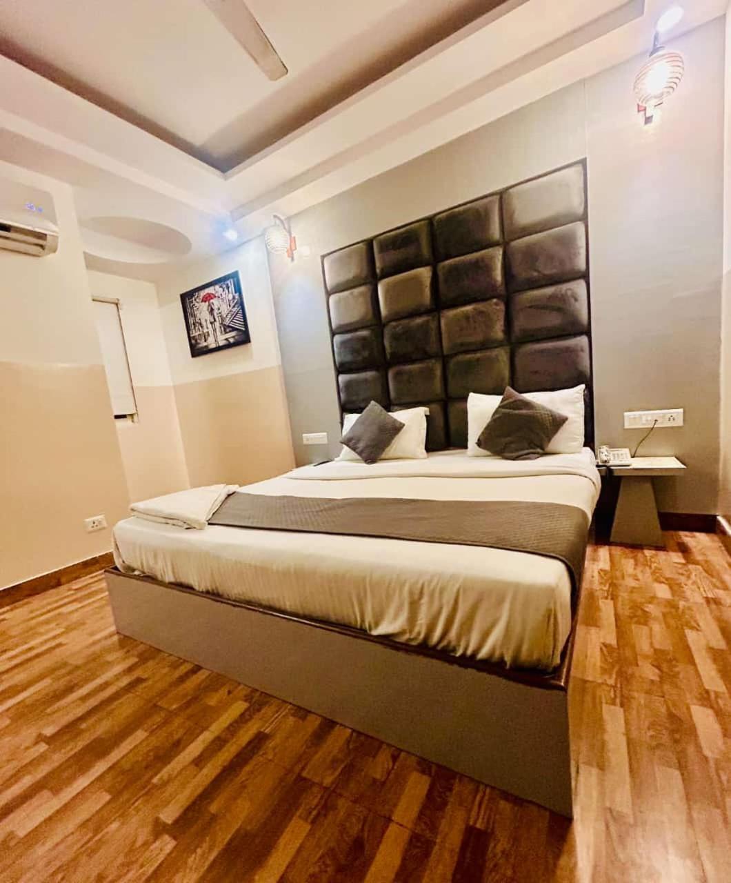 Hotel Airport City 新德里 外观 照片