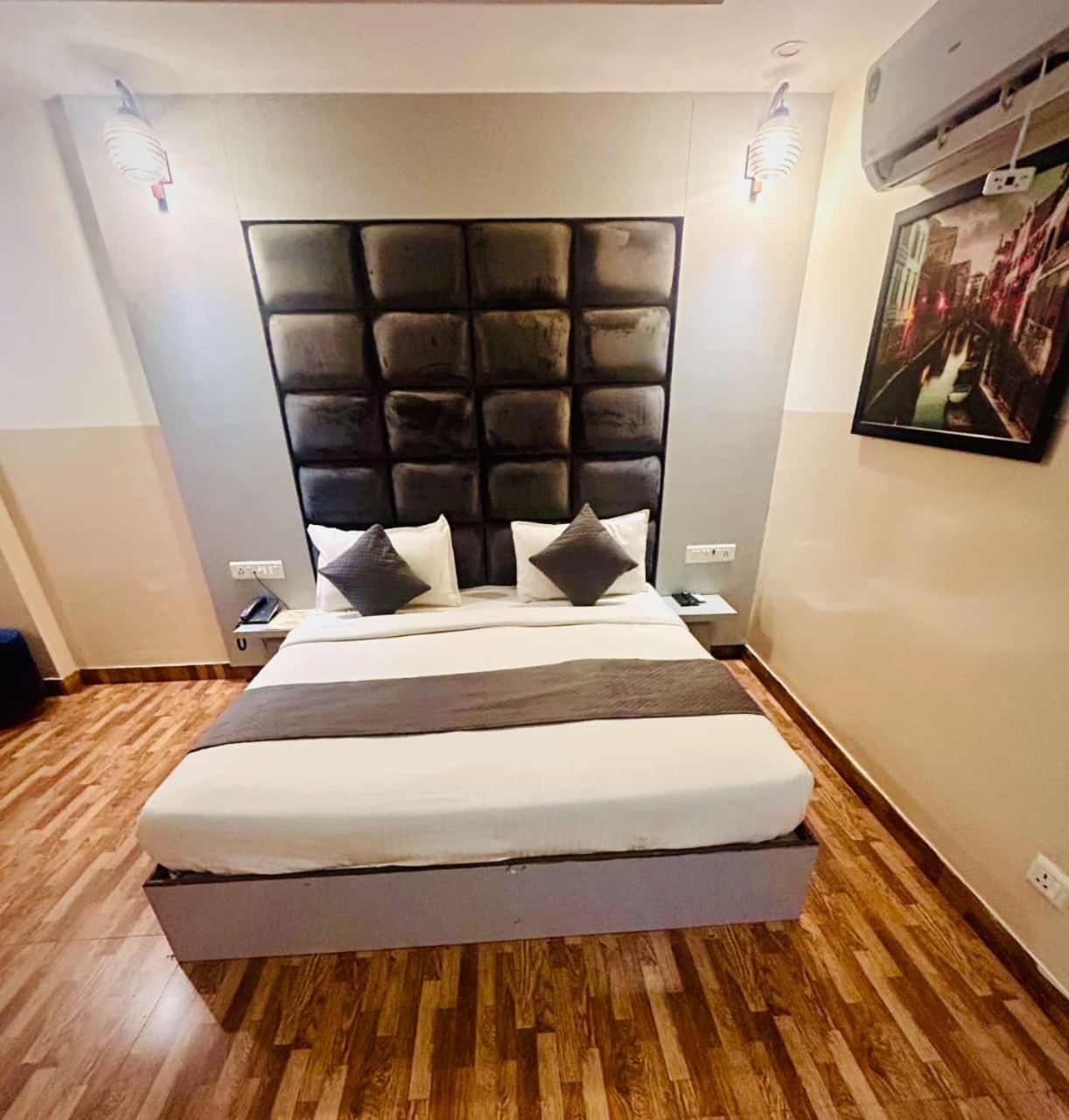 Hotel Airport City 新德里 外观 照片