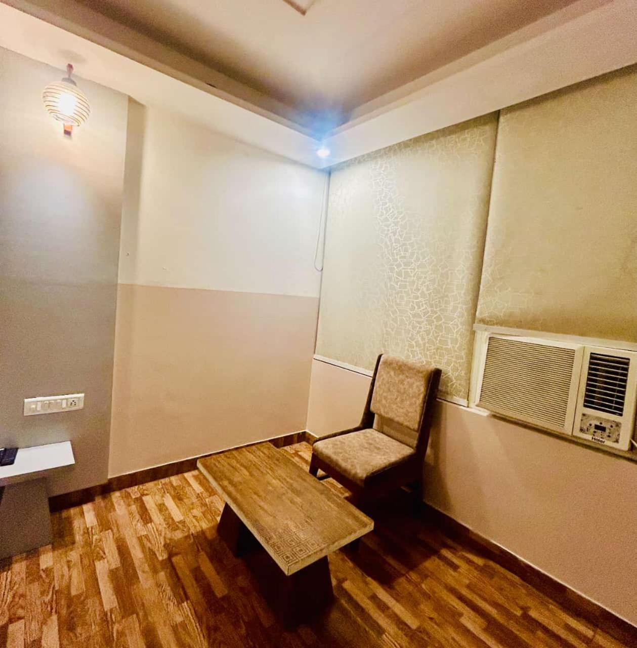 Hotel Airport City 新德里 外观 照片