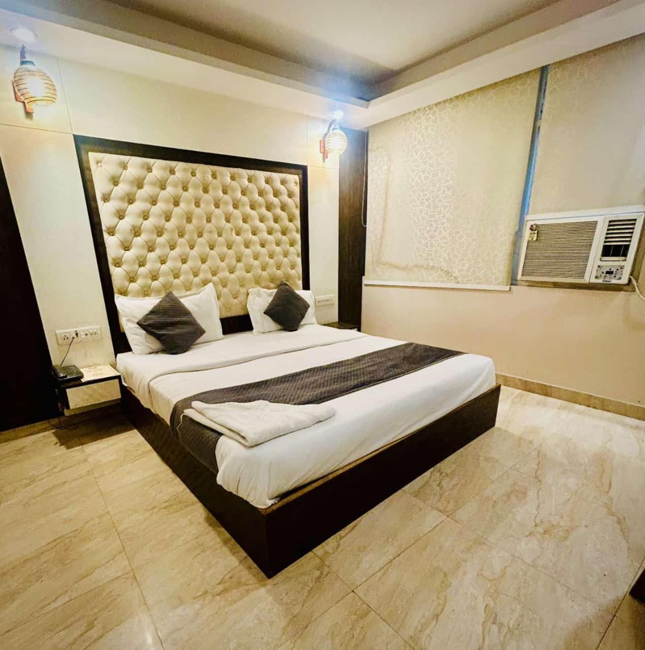 Hotel Airport City 新德里 外观 照片