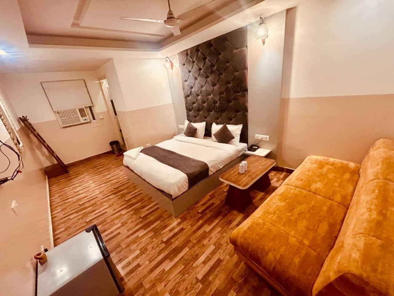 Hotel Airport City 新德里 外观 照片